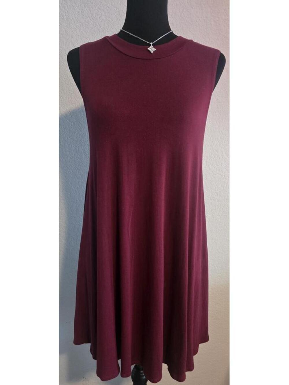 Be Together & You & I Sleeveless Burgundy Dress Medium
